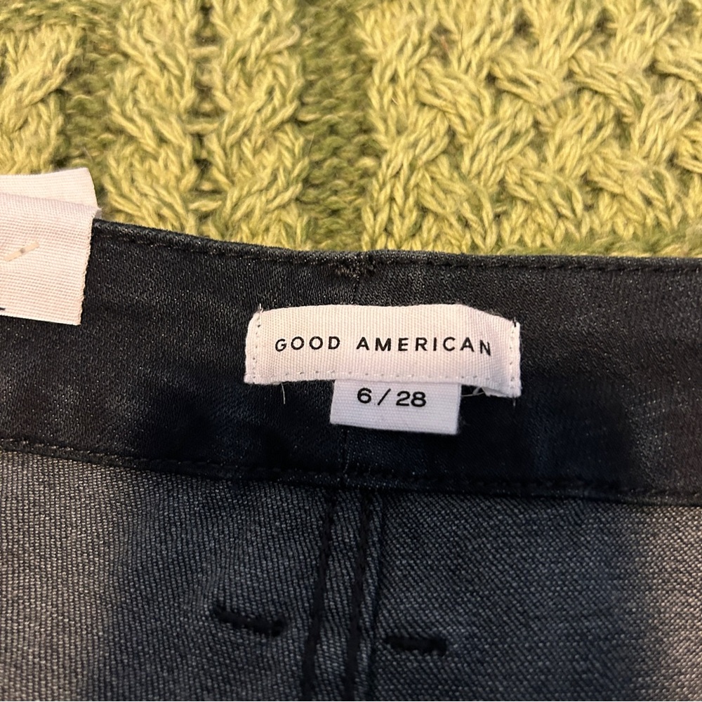 GOOD AMERICAN Women’s Good Waist Crop High Rise Raw Hem Jeans Size 6 / 28 - Picture 9 of 10